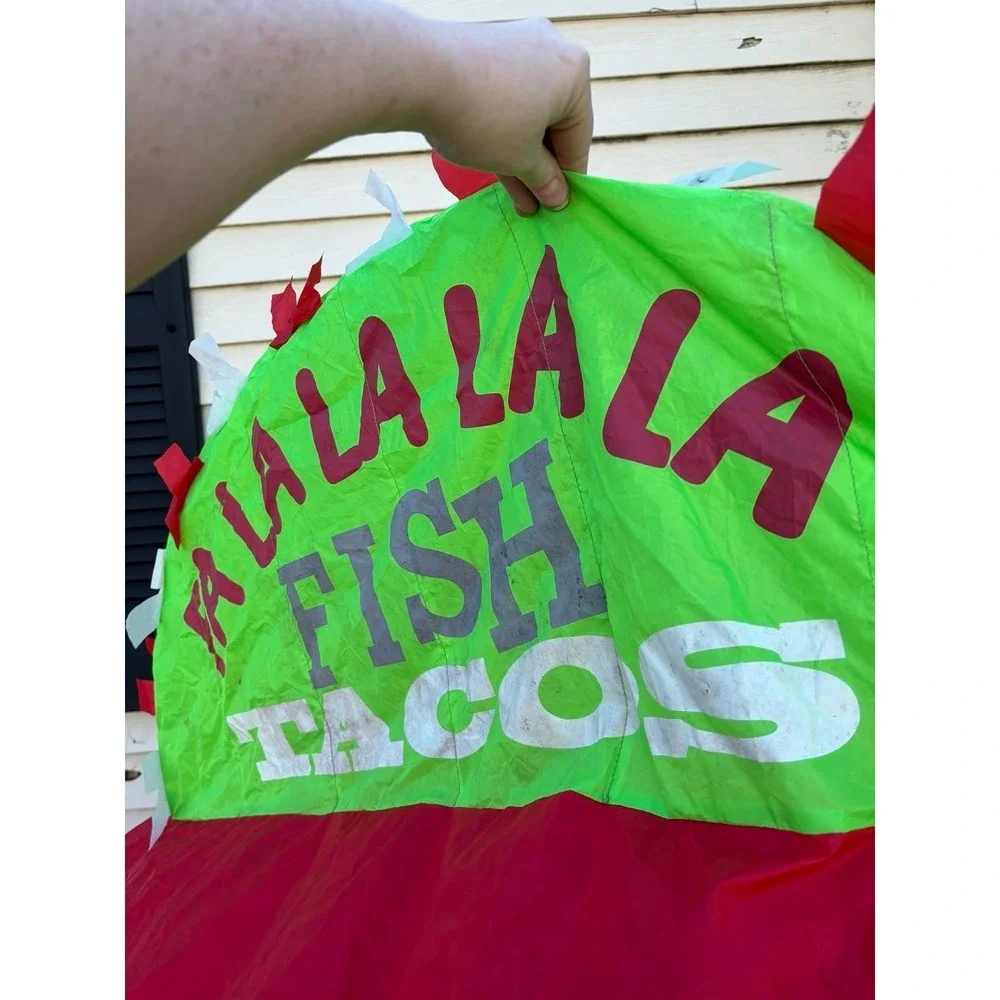 Christmas Inflatable Fish Tacos (6ft)